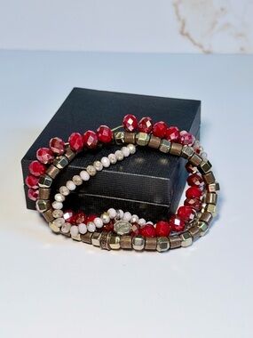 Beaded Bracelet Stack Set – Red Crystal, Neutral + Metallic Stretch Bracelets